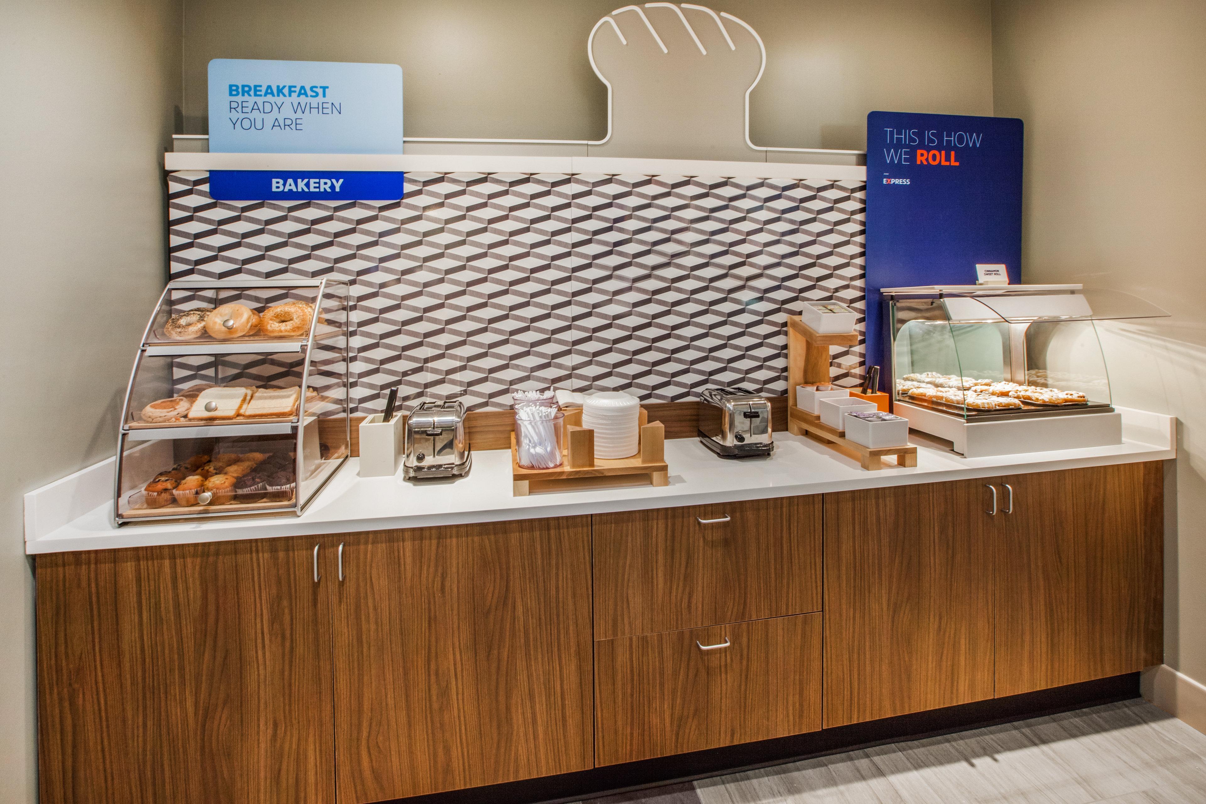 Holiday Inn Express & Suites Medina By Ihg Ngoại thất bức ảnh